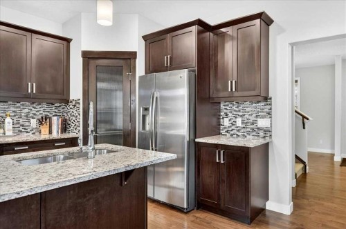 28 Evansborough Gate Nw, Calgary, AB - Indoor Photo Showing Kitchen With Stainless Steel Kitchen With Upgraded Kitchen