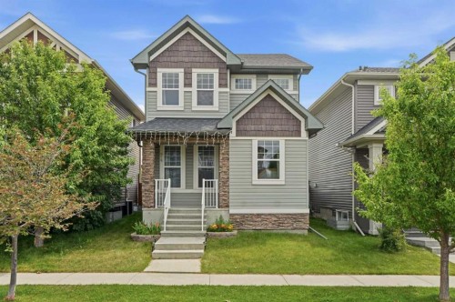 74 Ravenswynd Rise SE Airdrie, AB T4A 0J9
