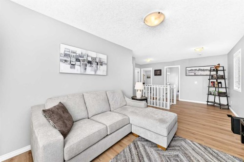 141 Shoreline Vista, Chestermere, AB - Indoor Photo Showing Living Room
