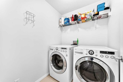 141 Shoreline Vista, Chestermere, AB - Indoor Photo Showing Laundry Room