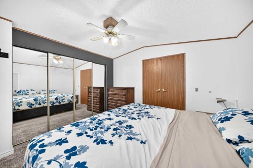 380-3223 83 Street Nw, Calgary, AB 