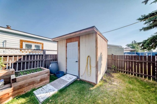 380-3223 83 Street Nw, Calgary, AB 