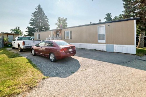 380-3223 83 Street Nw, Calgary, AB 