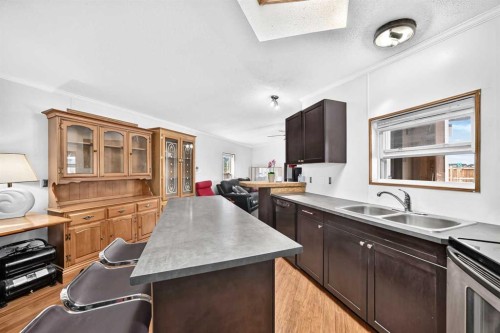 380-3223 83 Street Nw, Calgary, AB 