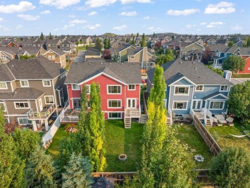 790 River Heights Crescent, Cochrane, AB - Outdoor