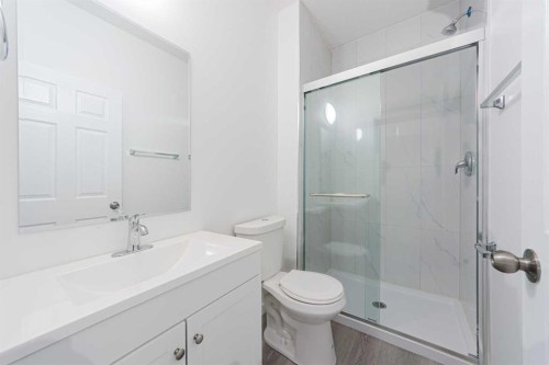 293 Carringsby Way Nw, Calgary, AB - Indoor Photo Showing Bathroom