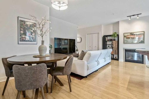 507-328 21 Avenue Sw, Calgary, AB - Indoor With Fireplace
