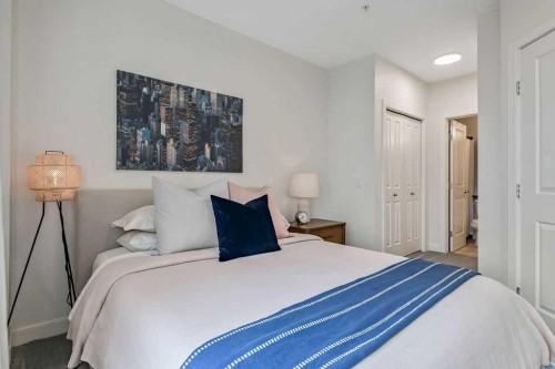 507-328 21 Avenue Sw, Calgary, AB - Indoor Photo Showing Bedroom