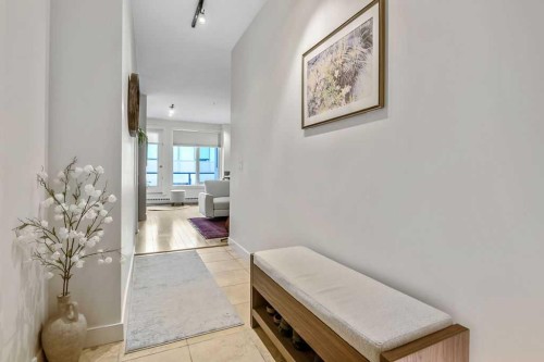 507-328 21 Avenue Sw, Calgary, AB - Indoor Photo Showing Other Room