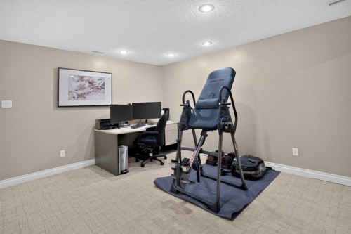 80 Hawkhill Way Nw, Calgary, AB - Indoor Photo Showing Office