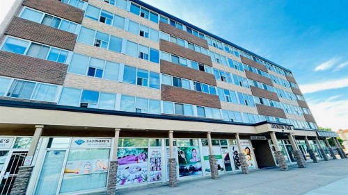 405-4820 47 Avenue, Red Deer, AB - Outdoor