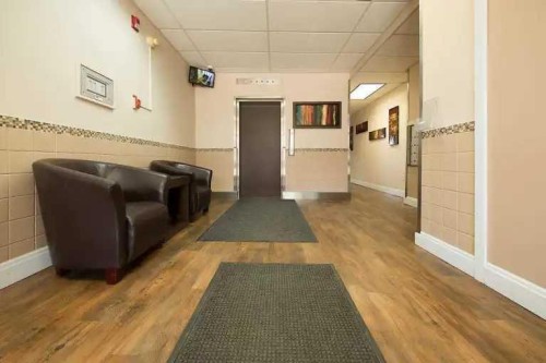 405-4820 47 Avenue, Red Deer, AB - Indoor Photo Showing Other Room