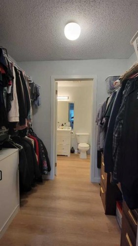 13-2000 Edenwold Heights Nw, Calgary, AB - Indoor With Storage