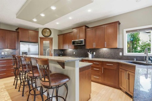 68 Drake Landing Way, Okotoks, AB - Indoor Photo Showing Kitchen