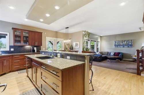 68 Drake Landing Way, Okotoks, AB - Indoor Photo Showing Kitchen