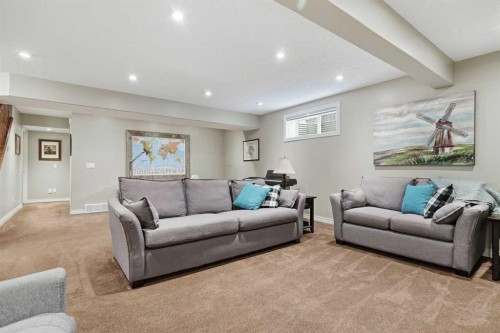 68 Drake Landing Way, Okotoks, AB - Indoor Photo Showing Other Room