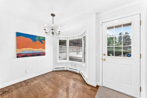 1925 10 Street Sw, Calgary, AB - Indoor Photo Showing Other Room