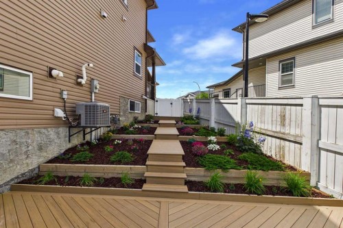 25 Evansglen Mews Nw, Calgary, AB - Outdoor With Deck Patio Veranda With Exterior