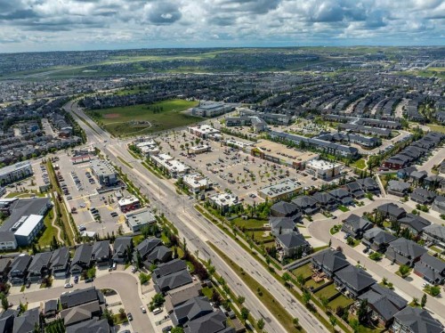 25 Evansglen Mews Nw, Calgary, AB - Outdoor With View