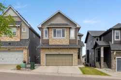 238 Nolancrest Heights NW Calgary, AB T3R 0V8