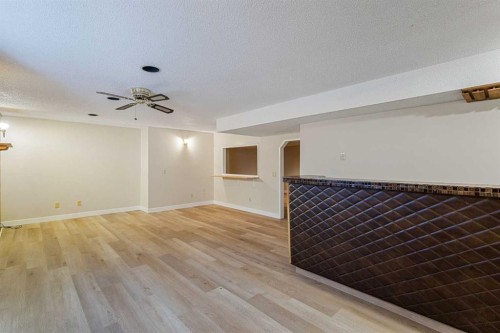 1111 Berkley Drive Nw, Calgary, AB - Indoor Photo Showing Other Room