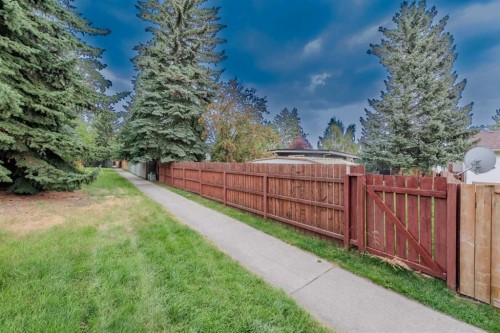 5655 Dalhousie Drive Nw, Calgary, AB - Outdoor