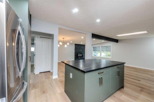 5655 Dalhousie Drive Nw, Calgary, AB - Indoor