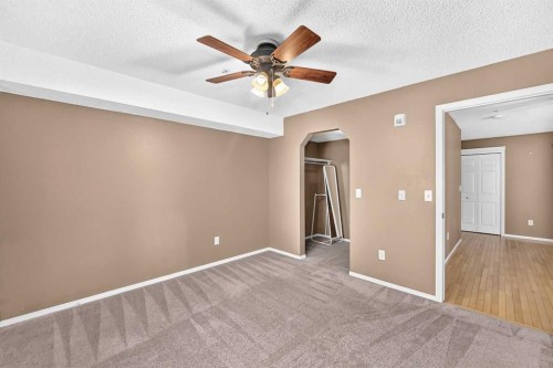 3109-70 Panamount Drive Nw, Calgary, AB - Indoor Photo Showing Other Room