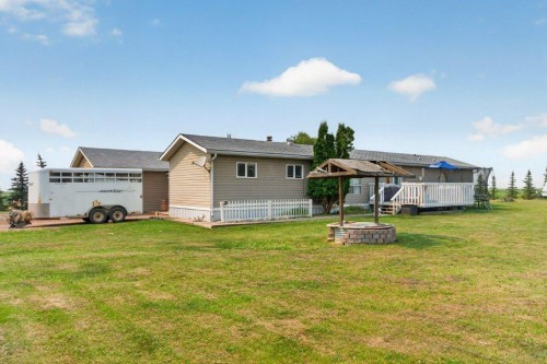 311038 222, Three Hills, AB - Outdoor