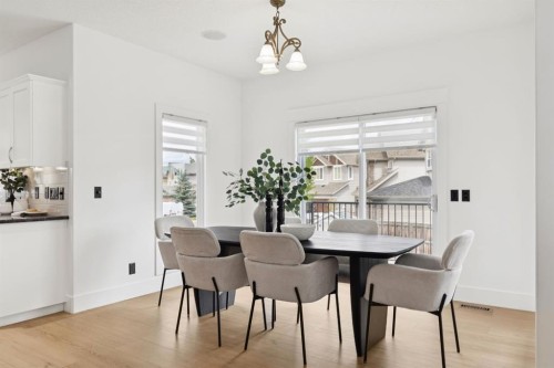 40 Val Gardena Court Sw, Calgary, AB - Indoor Photo Showing Dining Room