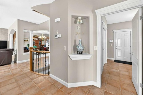311 Rocky Ridge Drive Nw, Calgary, AB - Indoor Photo Showing Other Room