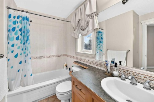 311 Rocky Ridge Drive Nw, Calgary, AB - Indoor Photo Showing Bathroom