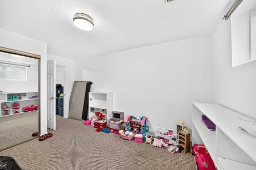 111 Arbour Stone Crescent Nw, Calgary, AB - Indoor Photo Showing Other Room