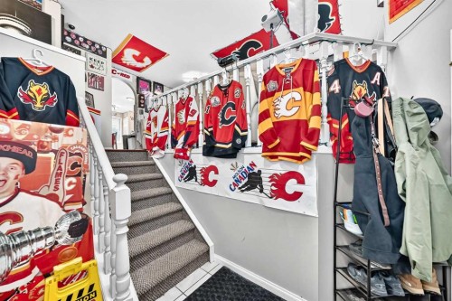 111 Arbour Stone Crescent Nw, Calgary, AB - Indoor Photo Showing Other Room