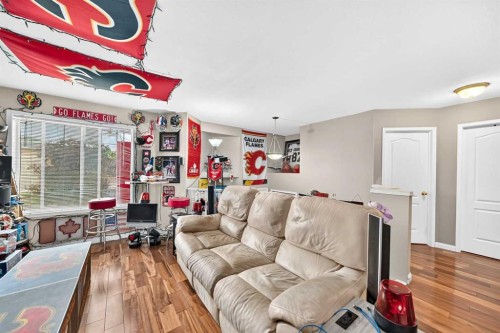 111 Arbour Stone Crescent Nw, Calgary, AB - Indoor Photo Showing Living Room