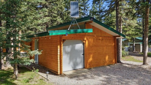 #50-73014 Highway 591, Caroline, AB 