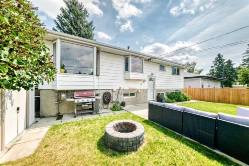 4 Marbrooke Circle Ne, Calgary, AB - Outdoor