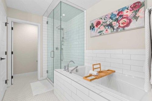 45 Savoy Landing Se, Calgary, AB - Indoor Photo Showing Bathroom