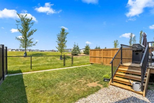 45 Savoy Landing Se, Calgary, AB - Outdoor
