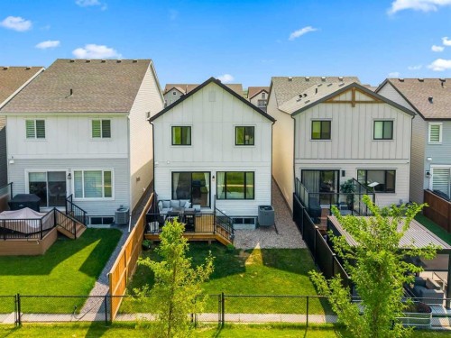 45 Savoy Landing Se, Calgary, AB - Outdoor