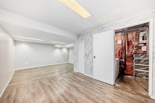 323 Falwood Way Ne, Calgary, AB - Indoor Photo Showing Other Room