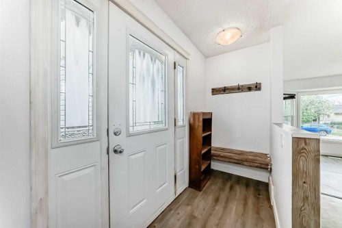 323 Falwood Way Ne, Calgary, AB - Indoor Photo Showing Other Room