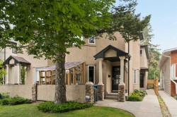 2-423 13 Avenue NE Calgary, AB T2E 1C3
