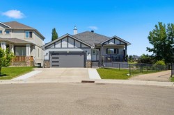 124 West Creek Glen Chestermere, AB T1X 1P8