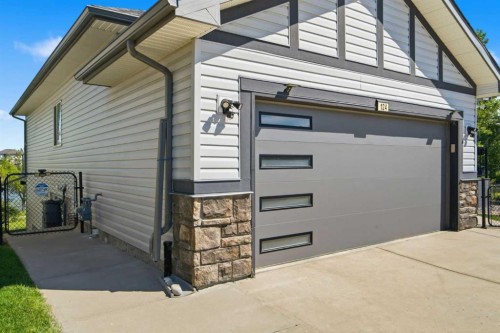 124 West Creek Glen, Chestermere, AB - Outdoor With Exterior