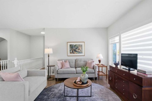 124 West Creek Glen, Chestermere, AB - Indoor Photo Showing Living Room