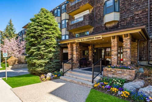 212-3730 50 Street NW Calgary, AB T3A 2V9