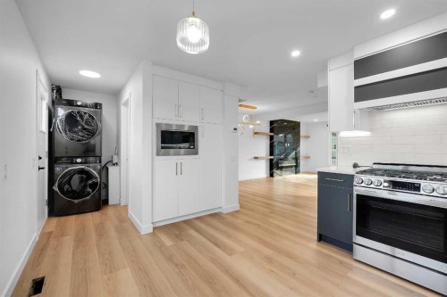 16 Abalone Crescent Ne, Calgary, AB - Indoor Photo Showing Kitchen