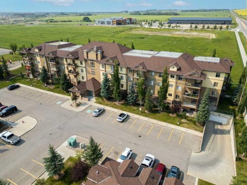 4203-92 Crystal Shores Road  Okotoks, AB T1S 2N2