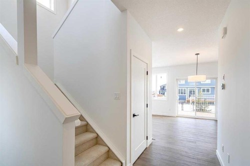198 Dawson Harbour Hill, Chestermere, AB - Indoor Photo Showing Other Room